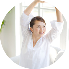 心と体を総合的にとらえ、複合的なアプローチが可能です。