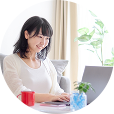 患者さんの心と身体の悩みにじっくり耳を傾け、長期的にサポートしています。